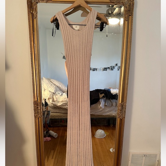 H&M Ribbed Dress - Picture 4 of 5
